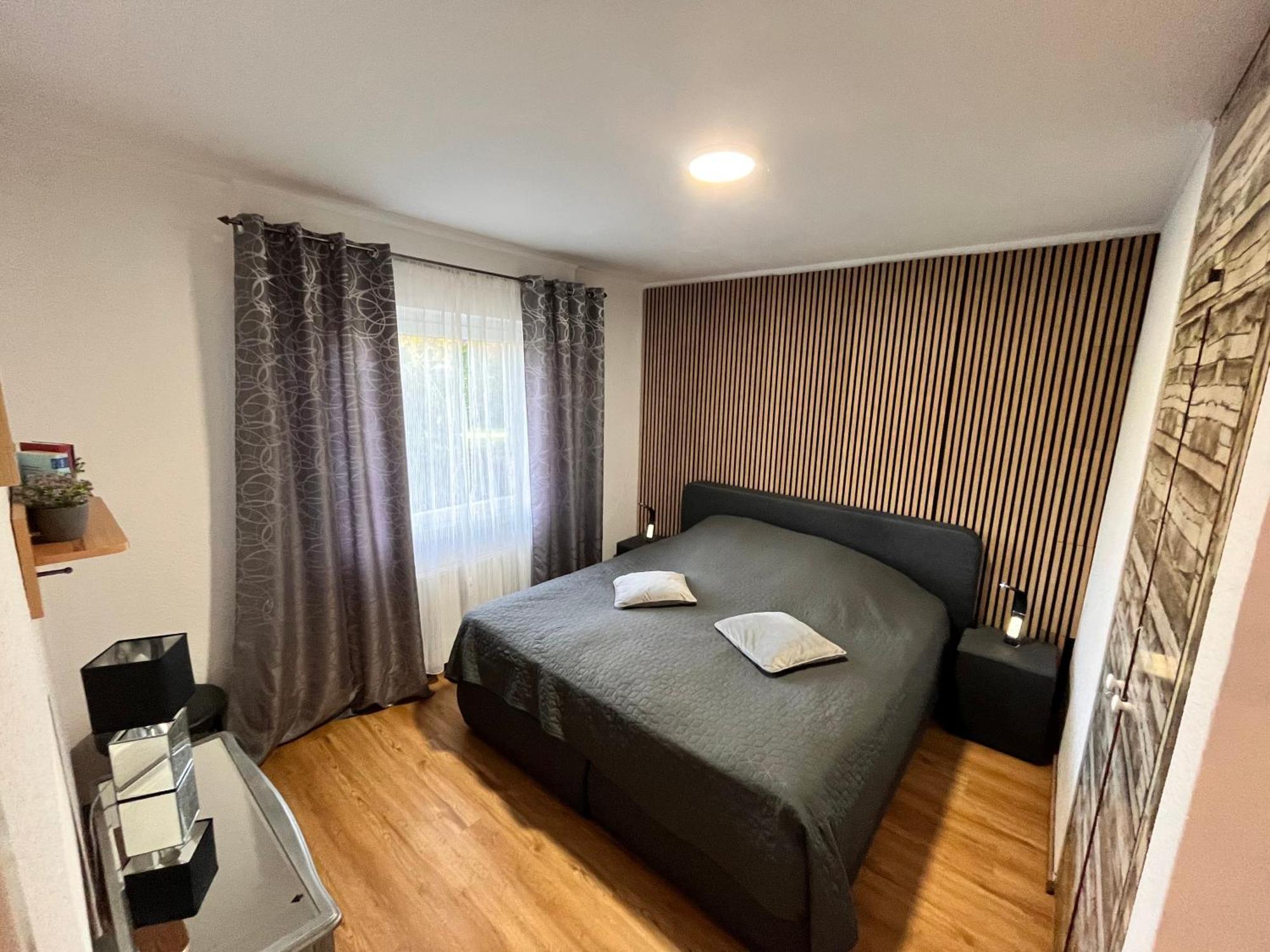 Lounge - Gemuetliche Ferienwohnung Am Asreg, באד צווישנהם מראה חיצוני תמונה